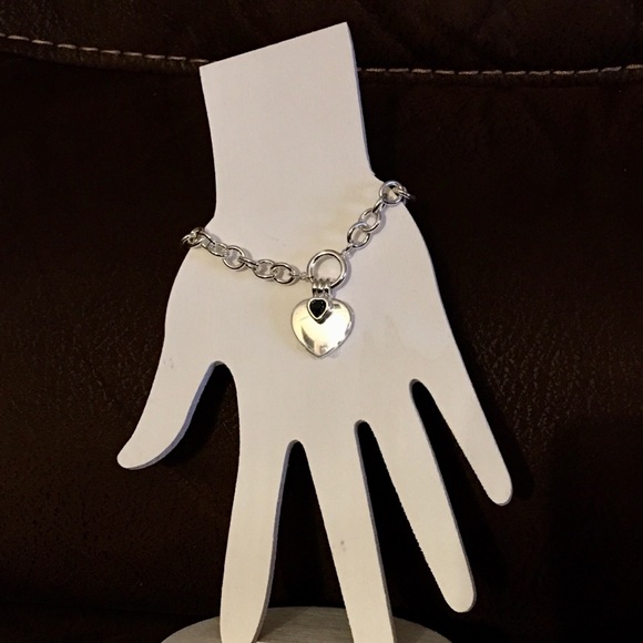 Things Remembered Heart Bracelet NWT - Picture 3 of 6